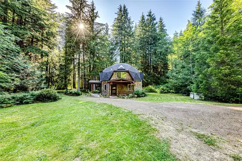 74 River Breeze Way, Beaver, WA 98305