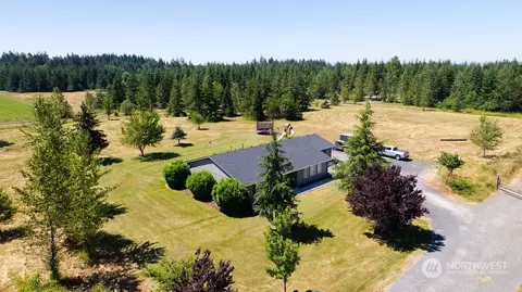 250 Classe Rd, Toledo, WA 98591