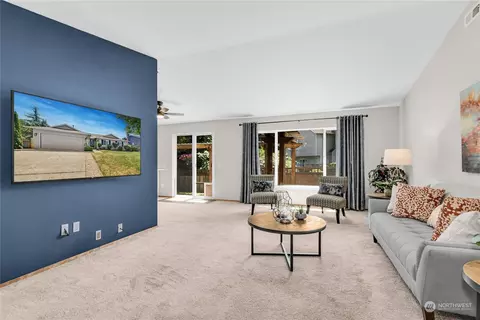 Living - 11945 SE 260th Pl, Kent, WA 98030 photo 1 of 3