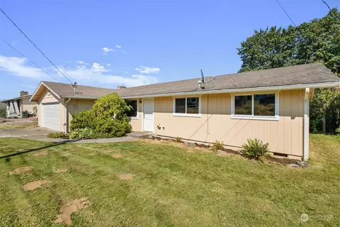 6082 Beulah Dr, Ferndale, WA 98248