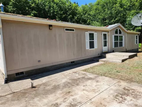 705 Eufaula Heights Rd, Longview, WA 98632