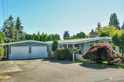 1711 NW 200th Ln, Shoreline, WA 98177