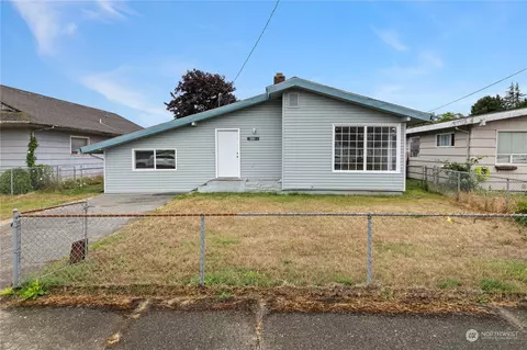 2211 W 2nd St, Aberdeen, WA 98520
