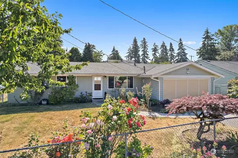 25338 30th Ave S, Kent, WA 98032
