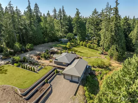 7660 NE Bills Way, Kingston, WA 98346