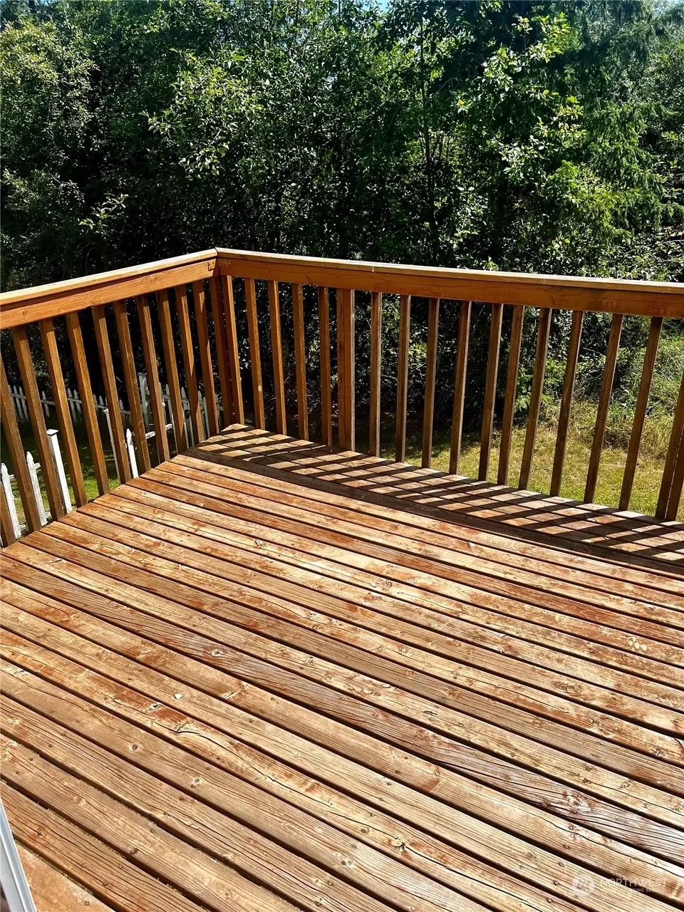 Exterior - 987 NW Poppy Ct, Silverdale, WA 98383 photo 3 of 6