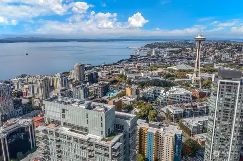 583 Battery St #1102, Seattle, WA 98121