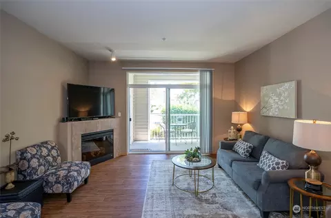 10011 186th St E #141, Puyallup, WA 98375