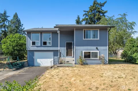 215 175th St E, Spanaway, WA 98387
