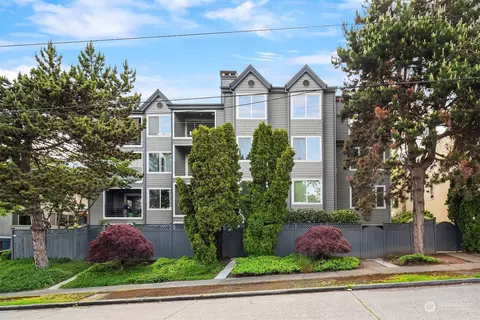 3636 14th Ave W #403, Seattle, WA 98118