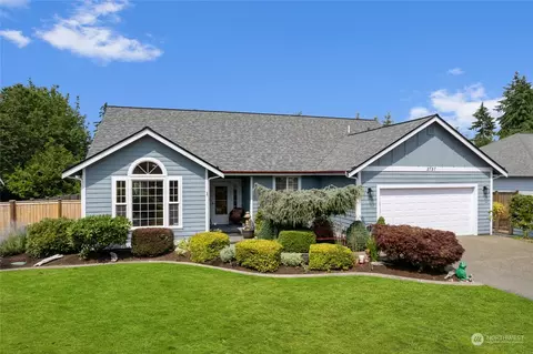 2727 Sutherland Pl, Steilacoom, WA 98388