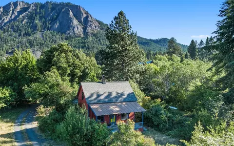 920 Mohar Rd, Cle Elum, WA 98922