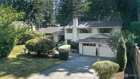 2016 212th Pl NE, Sammamish, WA 98074
