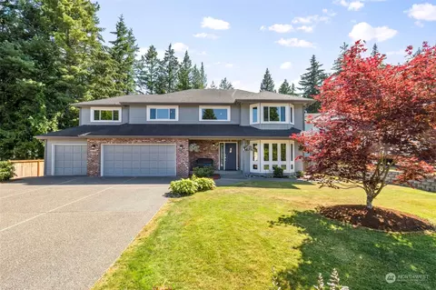 5533 NW English Hill Ct, Bremerton, WA 98312