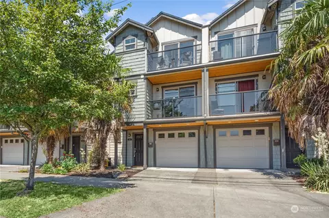 1466 NW 67th St, Seattle, WA 98117