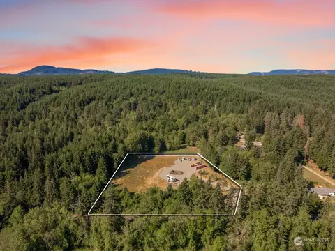 1583 Big Hanaford Rd, Centralia, WA 98531