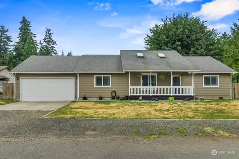 17633 154th Ave SE, Yelm, WA 98597