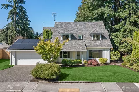 1801 211th Way NE, Sammamish, WA 98074