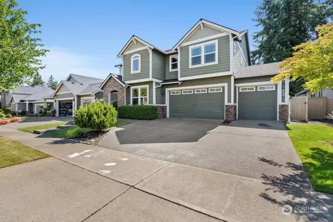 4000 Amelia Ct NE, Lacey, WA 98516