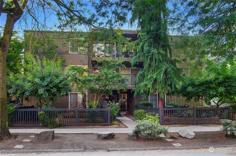 731 Broadway E #301, Seattle, WA 98102