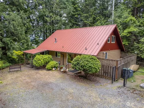 330 Forest Dr, Brinnon, WA 98320