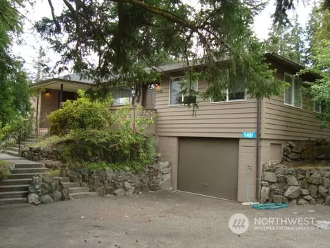 5401 Harlow Dr, Bremerton, WA 98312