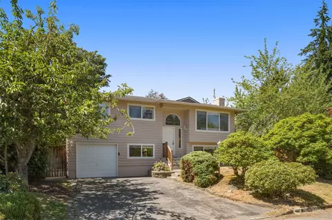 2119 166th Pl NE, Bellevue, WA 98008