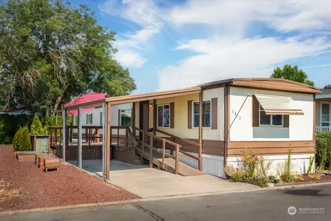 1317 Fort Ln, Walla Walla, WA 99362