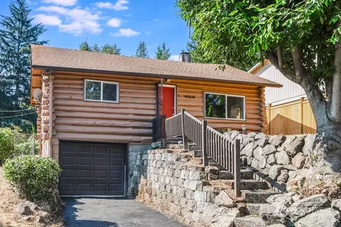 4705 S 164th St, Tukwila, WA 98188