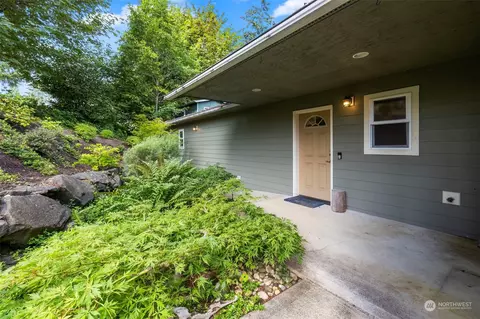 752 E Stretch Island Rd S, Grapeview, WA 98546 photo 4