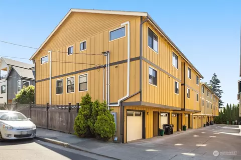 319 NW 100th St, Seattle, WA 98177