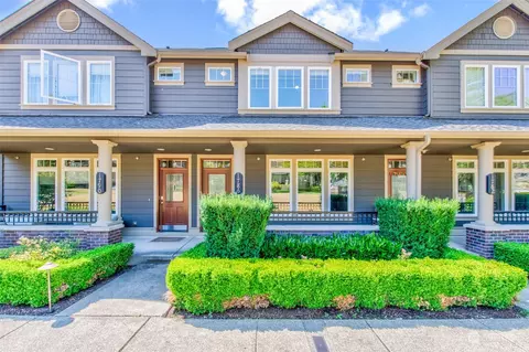 1786 10th Ave NE #1218, Issaquah, WA 98029