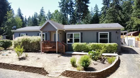 581 E Dartmoor Dr, Shelton, WA 98584