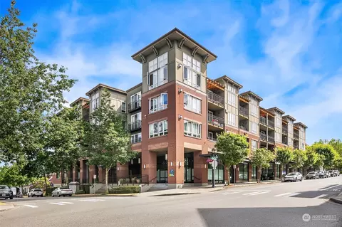 1880 25th Ave NE #315, Issaquah, WA 98029