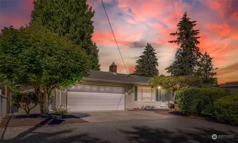 17110 8th Avenue Ct E, Spanaway, WA 98387