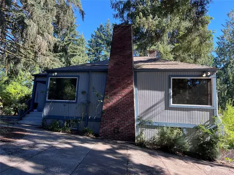 1916 Marine Dr, Bremerton, WA 98312