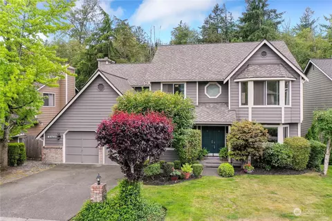 32825 8th Pl SW, Federal Way, WA 98023