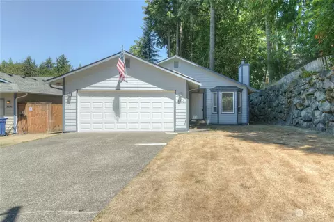 3360 Woodard Green Dr NE, Olympia, WA 98506