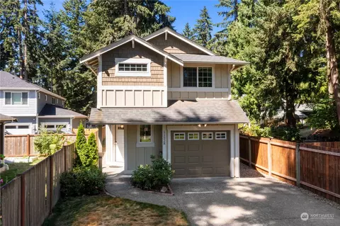 11528 120th St E, Puyallup, WA 98374