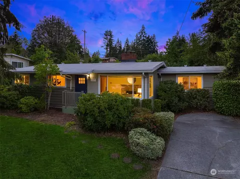 7623 239th Pl SW, Edmonds, WA 98026