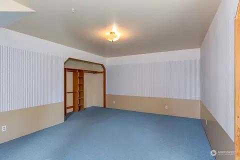 Bedroom - 6912 Beverly Blvd, Everett, WA 98203 photo 2 of 4