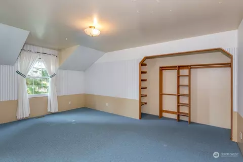 Bedroom - 6912 Beverly Blvd, Everett, WA 98203 photo 3 of 4