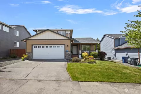 927 Shantel St, Mount Vernon, WA 98274