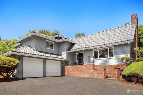 5721 145th Ave SE, Bellevue, WA 98006