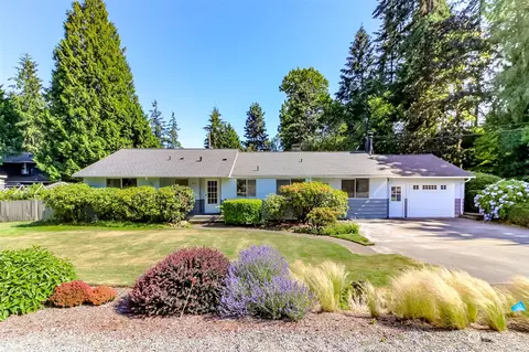 2141 SW 170th St, Normandy Park, WA 98166