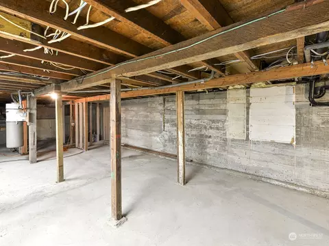 2156 N 89th St, Seattle, WA 98103 photo 13
