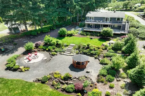17454 NE 163rd Pl, Woodinville, WA 98072