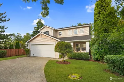 924 242nd Ct SE, Sammamish, WA 98075