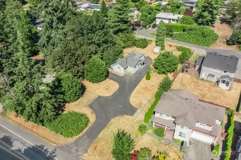20902 1st Ave S, Des Moines, WA 98198