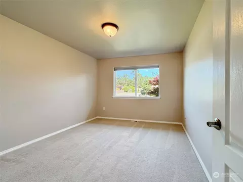 901 E Willow, Sequim, WA 98382 photo 21